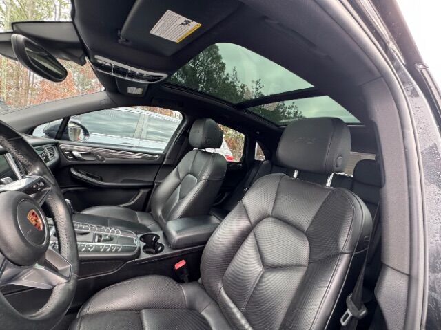 2017 Porsche Macan GTS Gaston SC