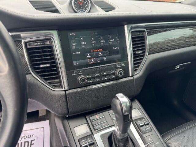 2017 Porsche Macan GTS Gaston SC