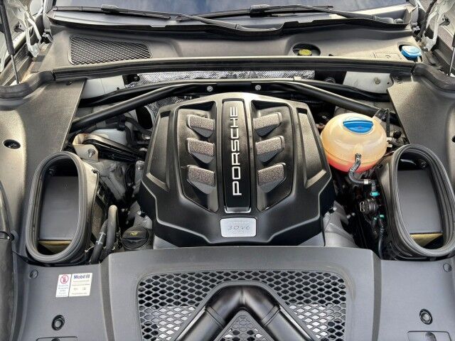 2017 Porsche Macan GTS Whitehall PA