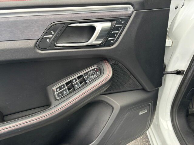 2017 Porsche Macan GTS Whitehall PA