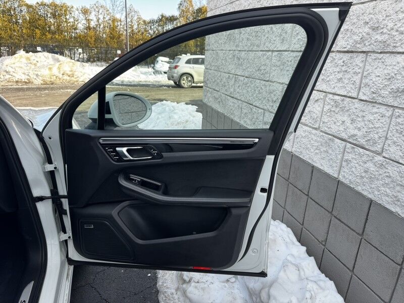 2017 Porsche Macan GTS Willow Grove PA