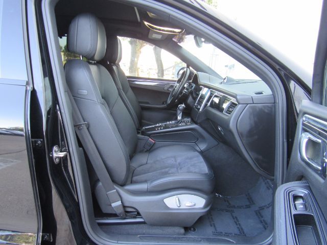 2017 Porsche Macan Macan Plano TX