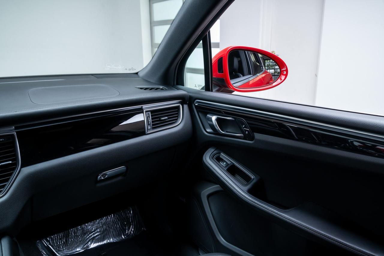 2017 Porsche Macan S Heated Seats / Panoramic Roof / Bose Audio Portland OR