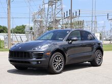 2017_Porsche_Macan_S_ Oshkosh WI