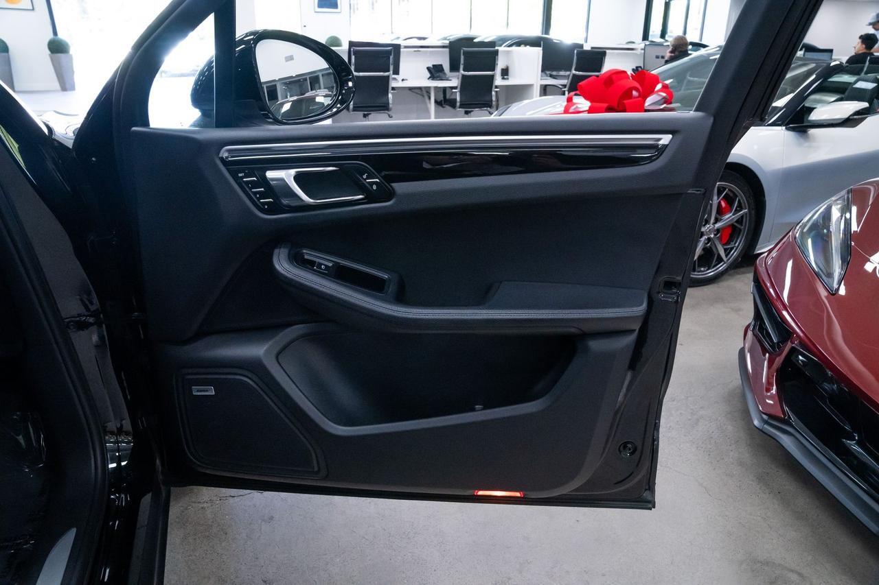 2017 Porsche Macan S Premium Package Plus Portland OR