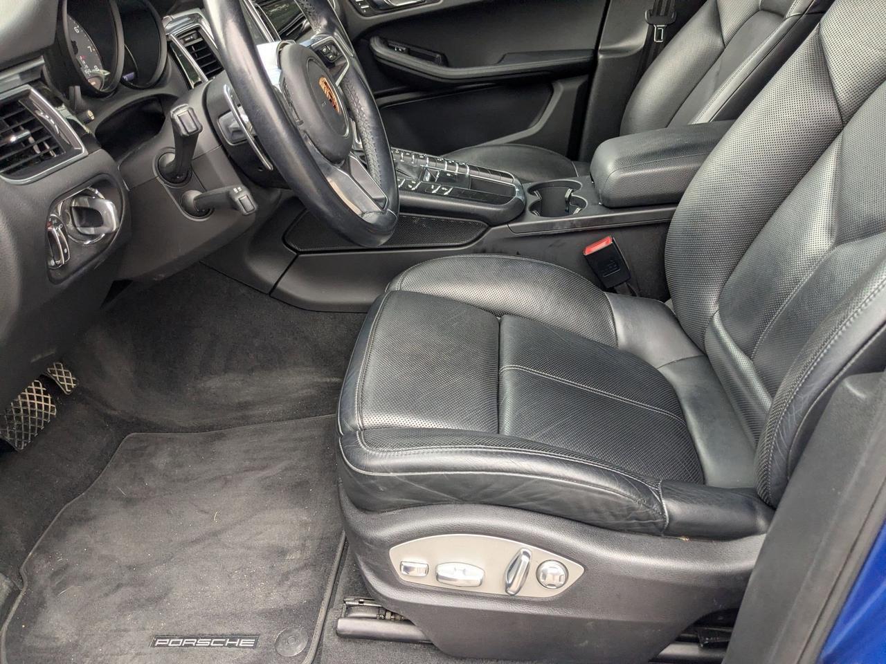 2017 Porsche Macan S