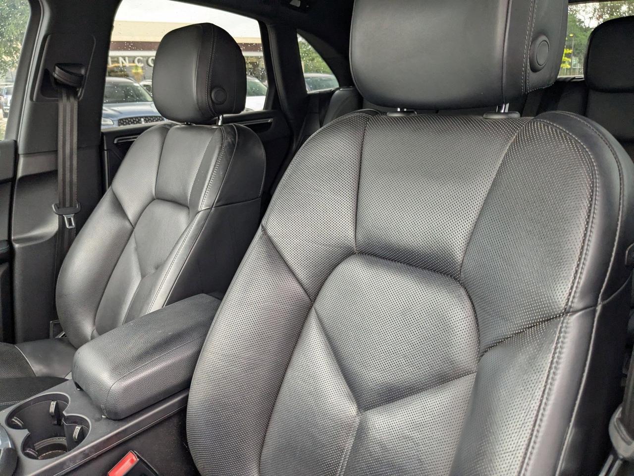 2017 Porsche Macan S