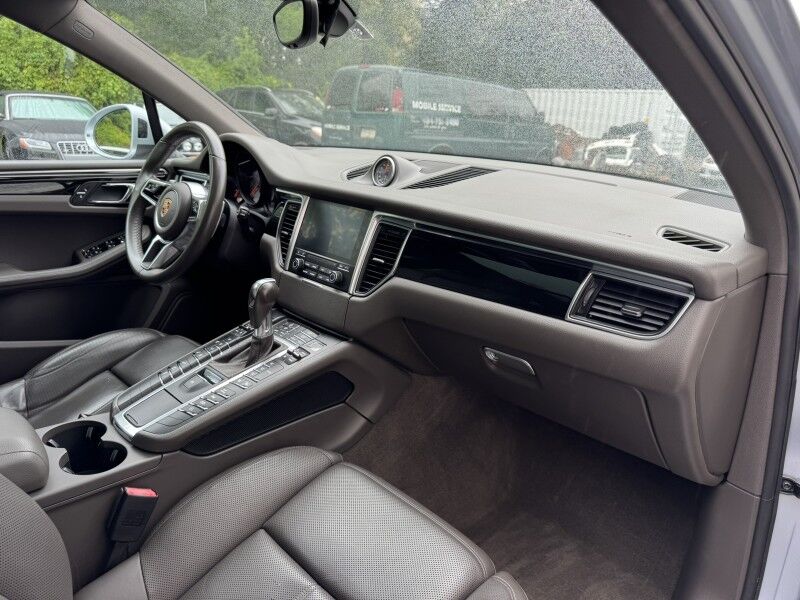 2017 Porsche Macan S Willow Grove PA