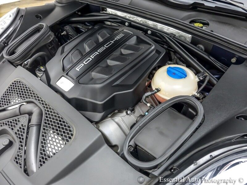 2017 Porsche Macan S Willowbrook IL