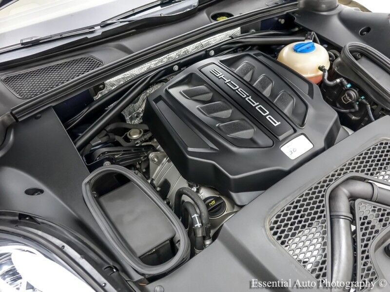 2017 Porsche Macan S Willowbrook IL