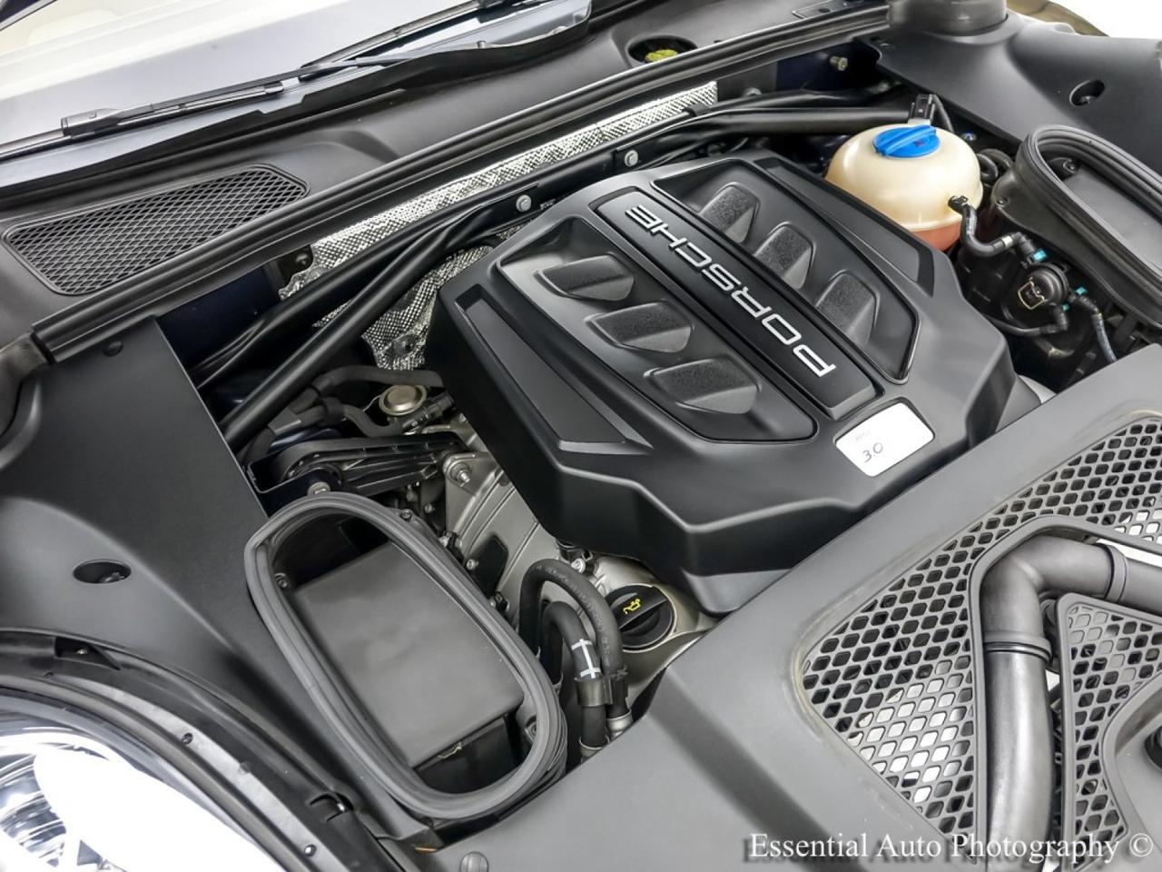 2017 Porsche Macan S Willowbrook IL