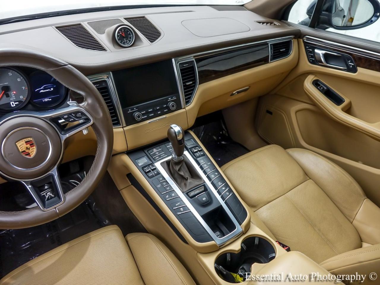 2017 Porsche Macan S Willowbrook IL