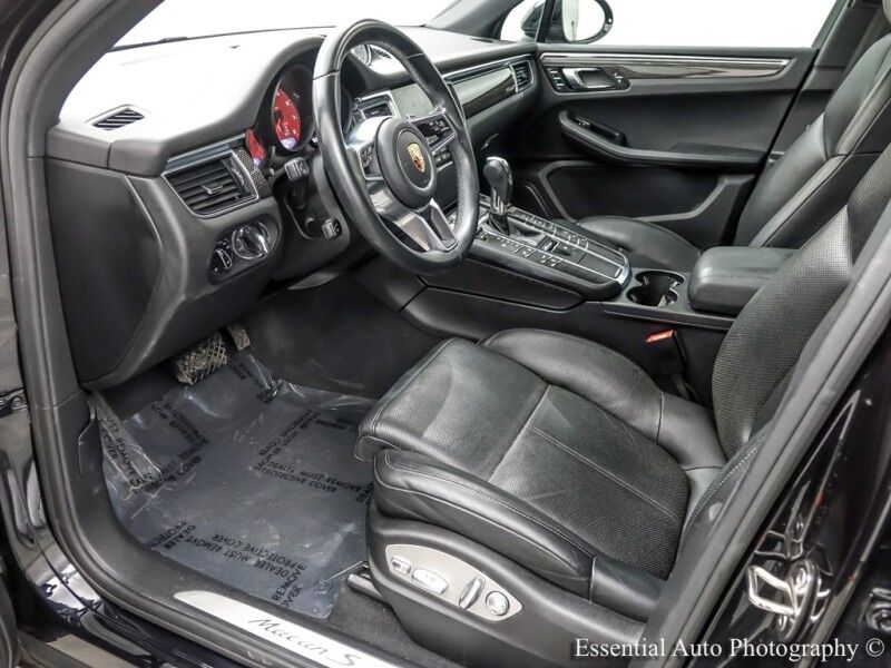 2017 Porsche Macan S Willowbrook IL