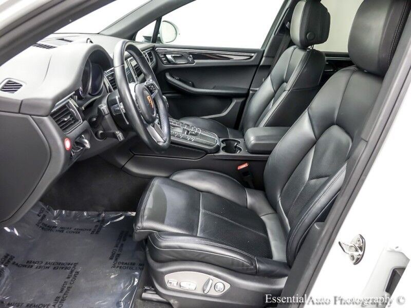 2017 Porsche Macan S Willowbrook IL