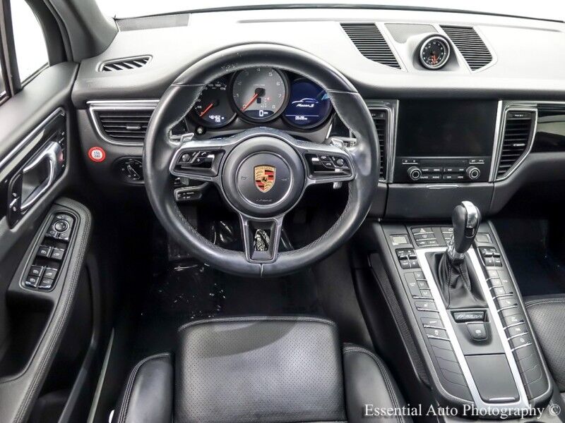 2017 Porsche Macan S Willowbrook IL