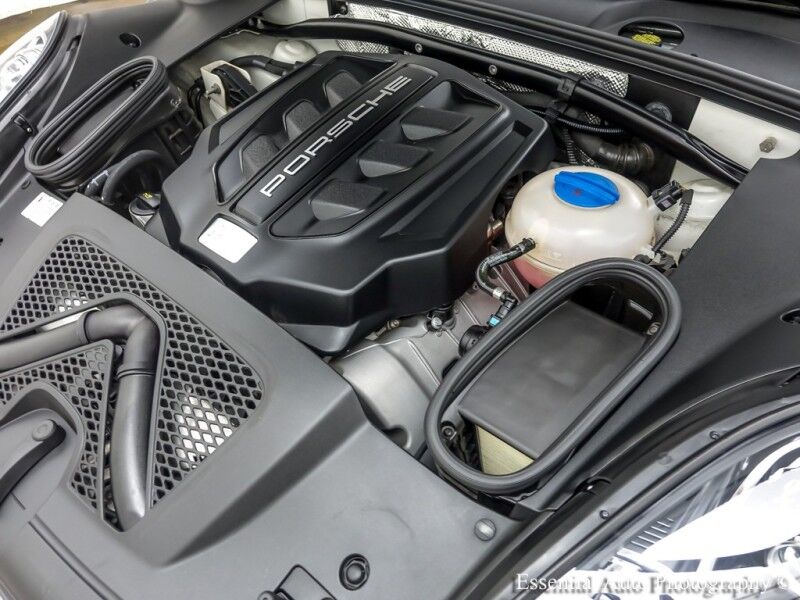2017 Porsche Macan S Willowbrook IL