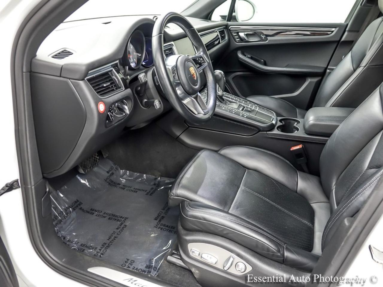 2017 Porsche Macan S Willowbrook IL