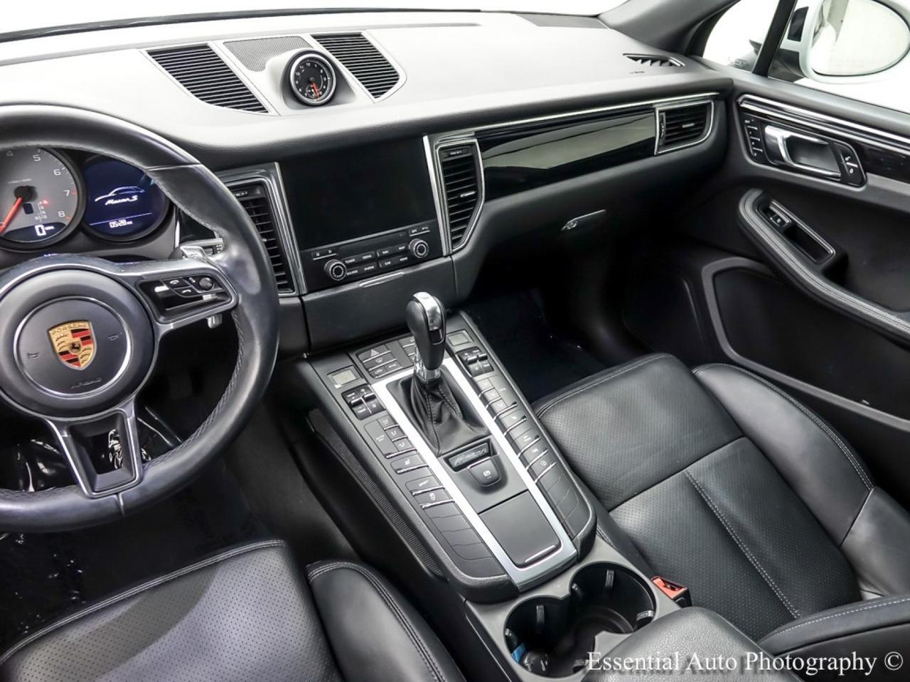 2017 Porsche Macan S Willowbrook IL
