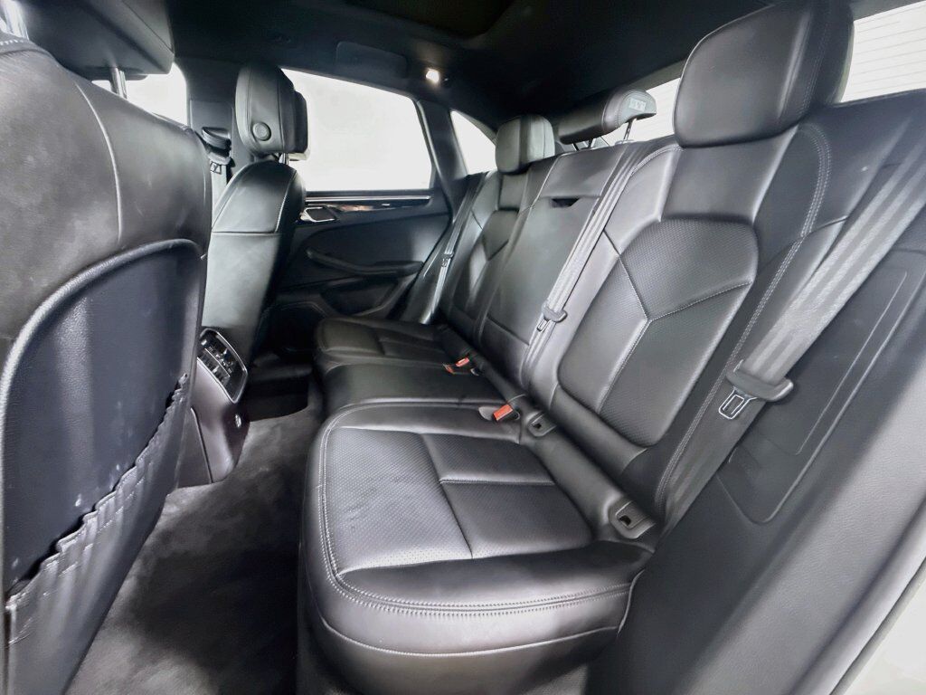 2017 Porsche Macan S Willowbrook IL