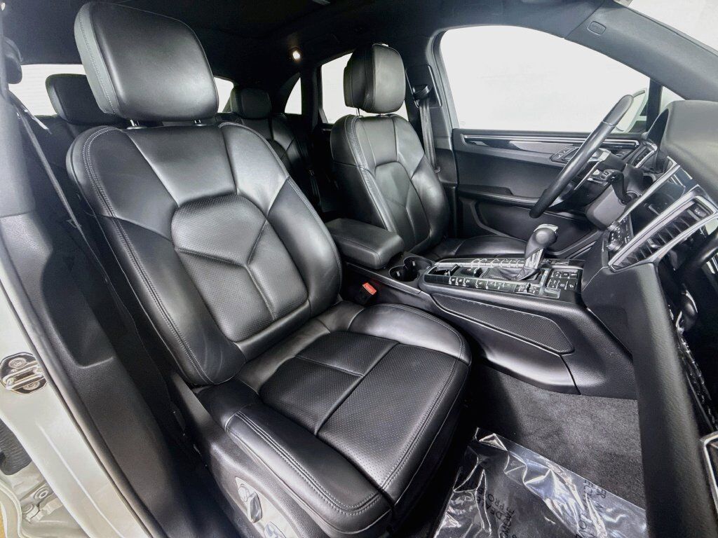 2017 Porsche Macan S Willowbrook IL