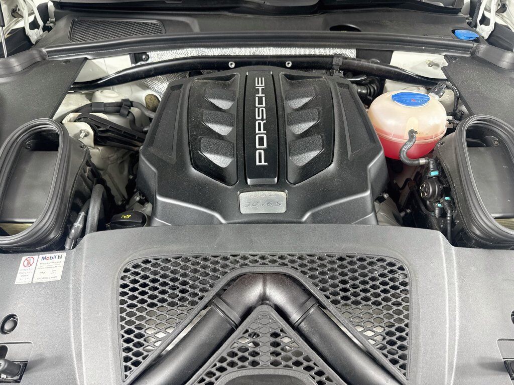 2017 Porsche Macan S Willowbrook IL