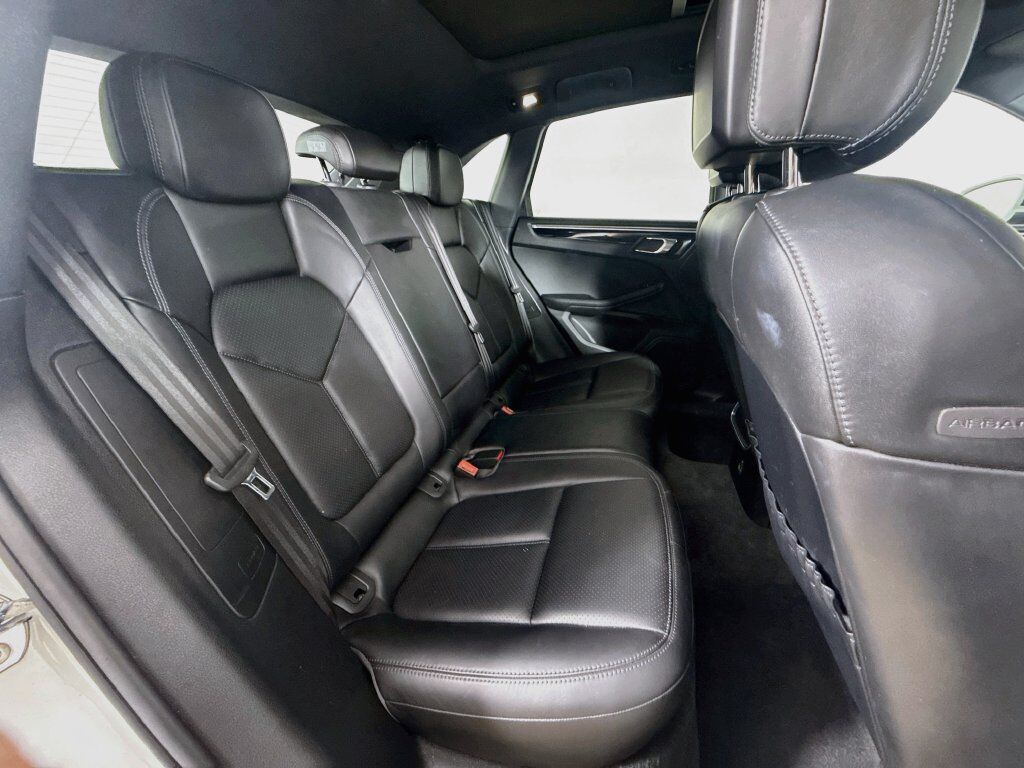 2017 Porsche Macan S Willowbrook IL