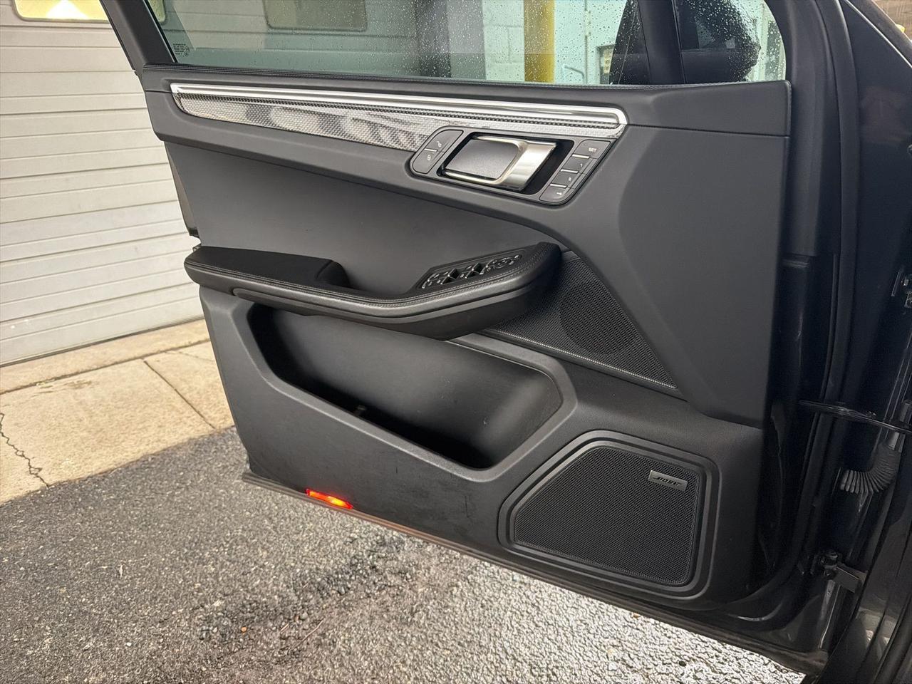 2017 Porsche Macan Turbo Gaithersburg MD