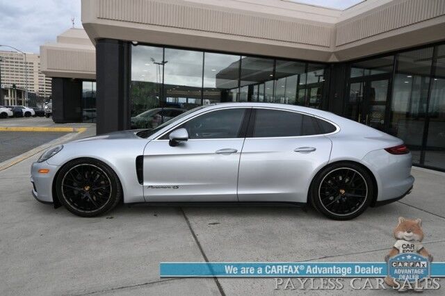 2017 Porsche Panamera 4S