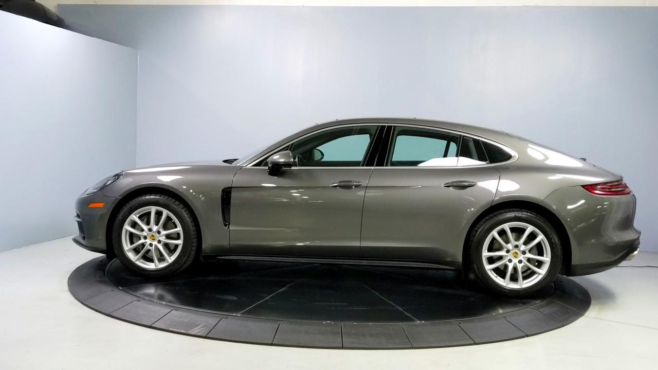 2017 Porsche Panamera 4S St. Charles  IL