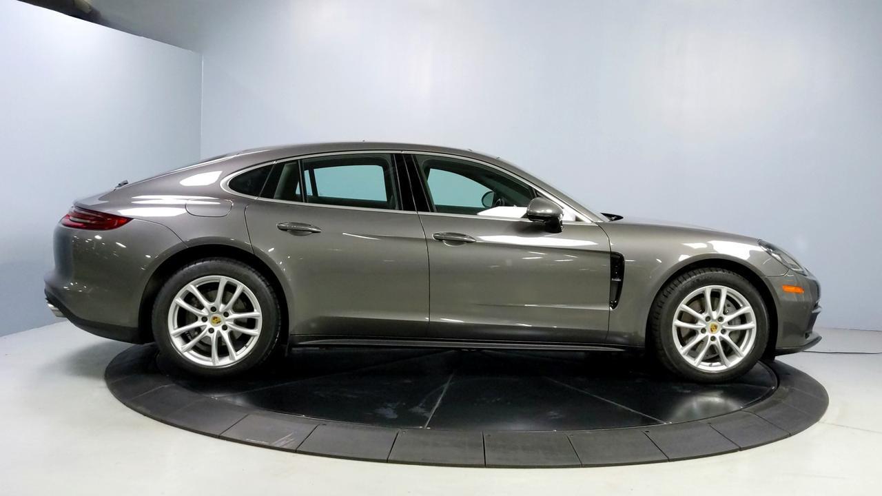 2017 Porsche Panamera 4S St. Charles  IL