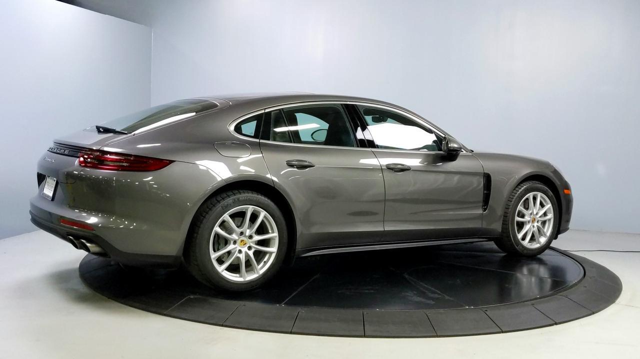 2017 Porsche Panamera 4S St. Charles  IL