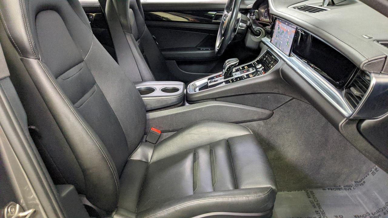 2017 Porsche Panamera 4S St. Charles  IL