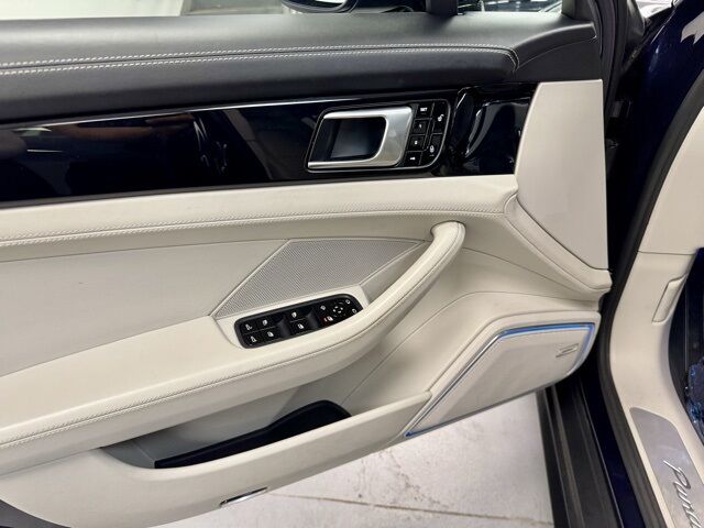 2017 Porsche Panamera Base Dallas TX