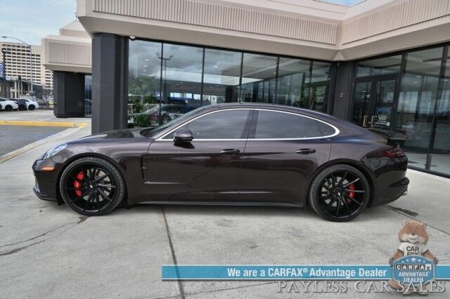 2017 Porsche Panamera Turbo