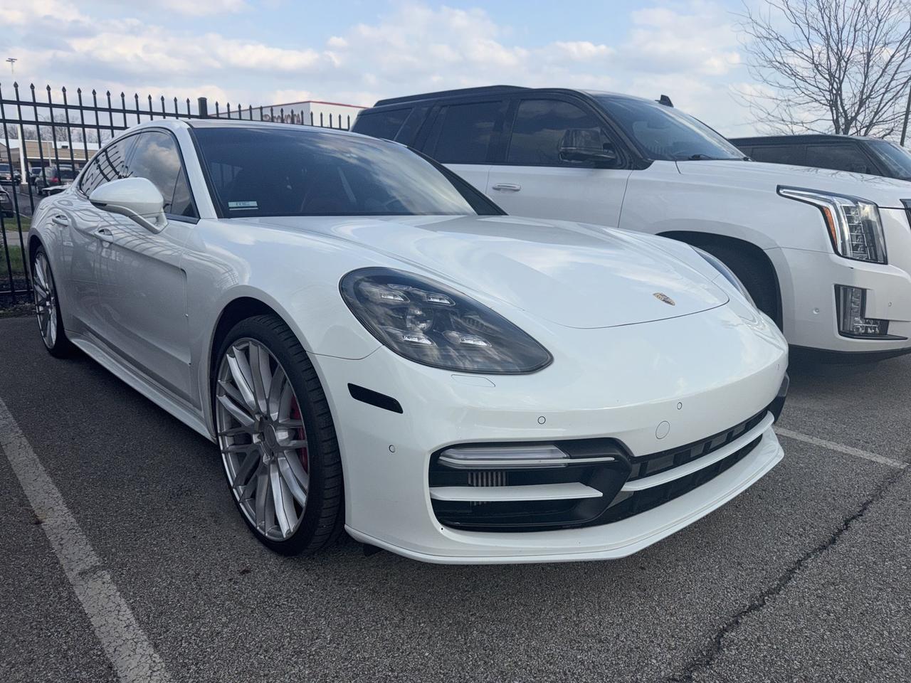 2017 Porsche Panamera Turbo