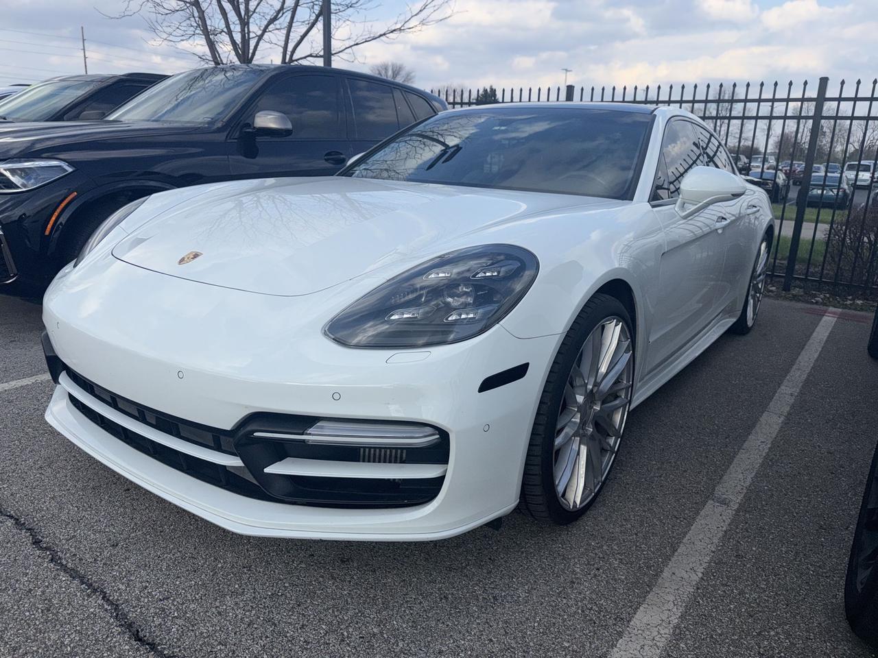 2017 Porsche Panamera Turbo