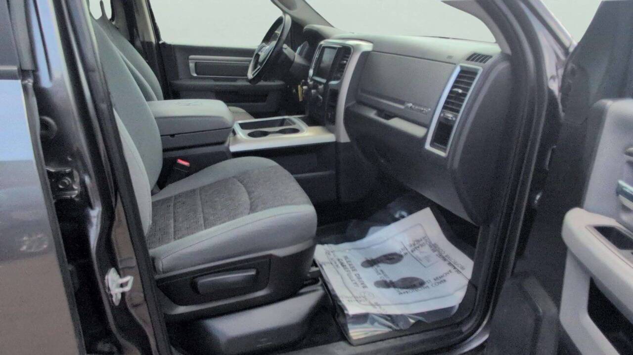 2017 RAM 1500 Big Horn 4x4 4dr Crew Cab 5.5 ft. SB Pickup Lake Orion MI