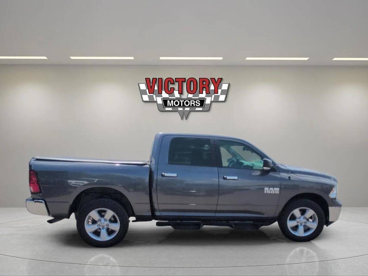 2017 RAM 1500 Big Horn 4x4 4dr Crew Cab 5.5 ft. SB Pickup Lake Orion MI