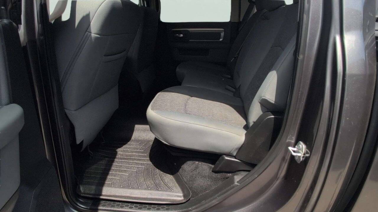 2017 RAM 1500 Big Horn 4x4 4dr Crew Cab 5.5 ft. SB Pickup Lake Orion MI