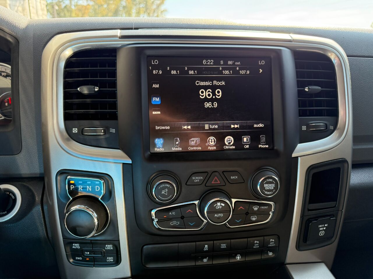 2017 RAM 1500 Big Horn 4x4 Crew Cab 5&apos;7&quot; Box Jacksonville FL