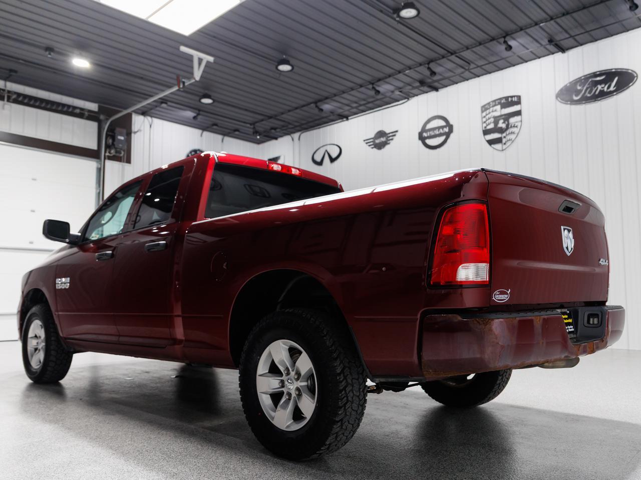 2017 Ram 1500 Express photo 4