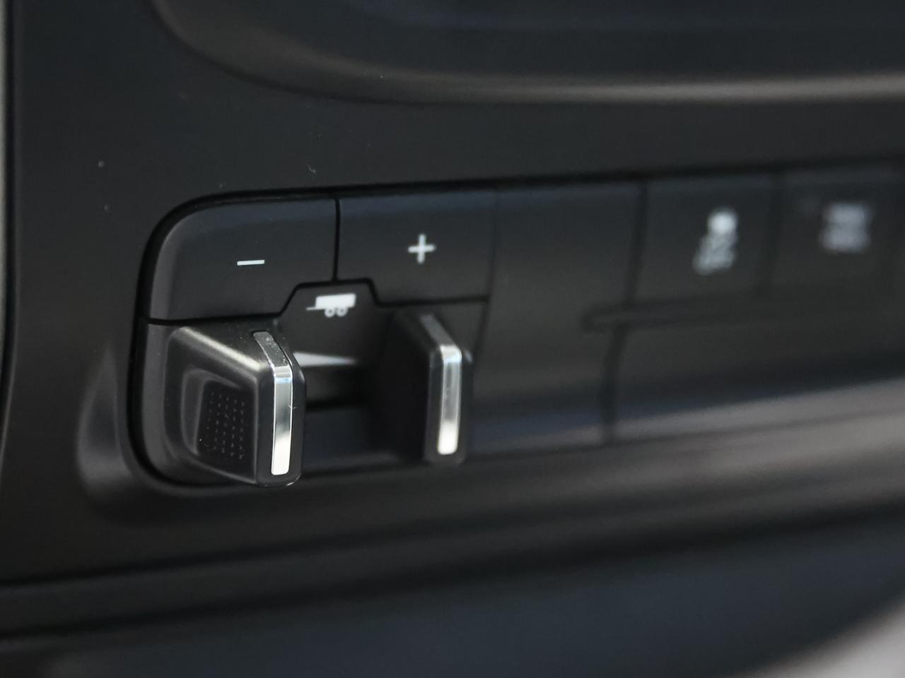 2017 Ram 1500 Express photo 13