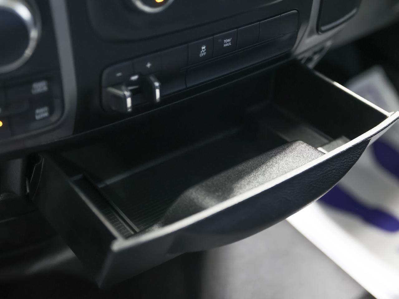 2017 Ram 1500 Express photo 18