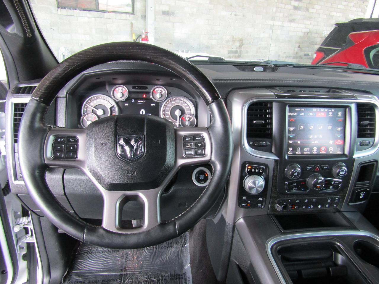 2017 RAM 1500 Limited 4x4 Crew Cab 5'7\ Box" Grand Prairie TX