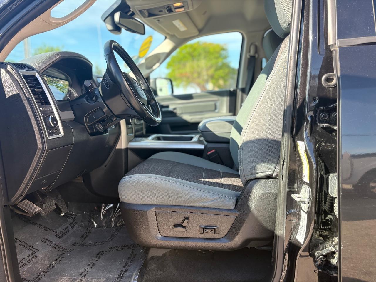 2017 RAM 1500 SLT Crew Cab SWB 2WD Austin TX