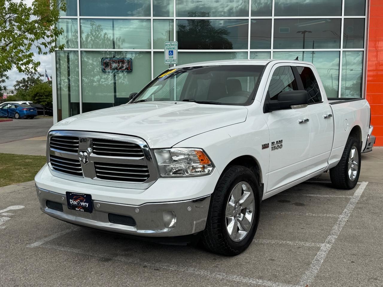 2017 RAM 1500 SLT Quad Cab 2WD