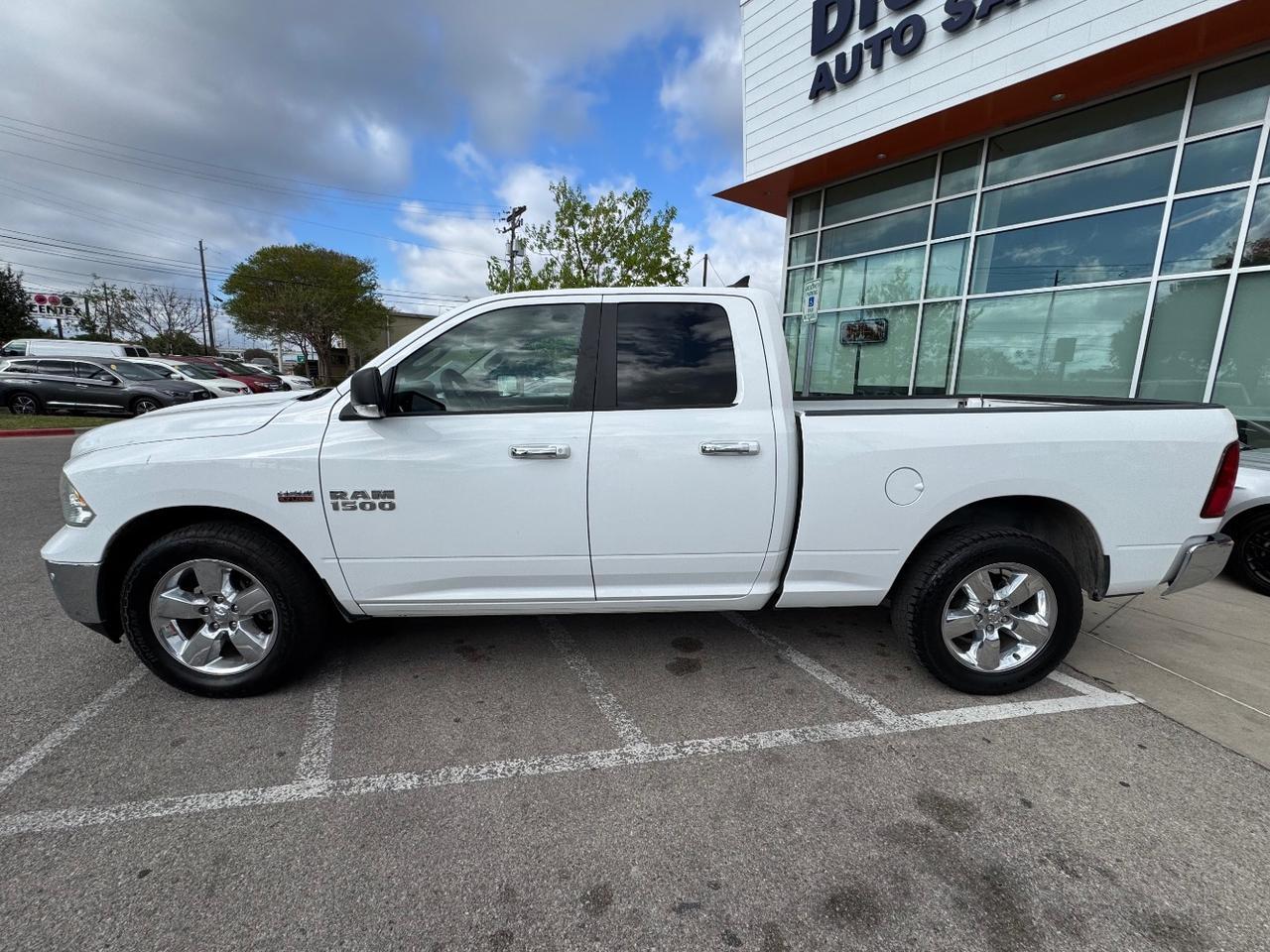 2017 RAM 1500 SLT Quad Cab 2WD