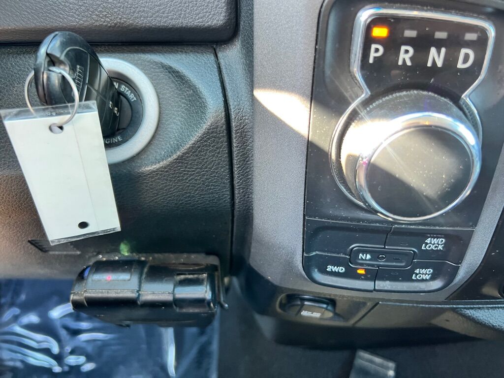 2017 RAM 1500 TRADESMAN Des Moines WA