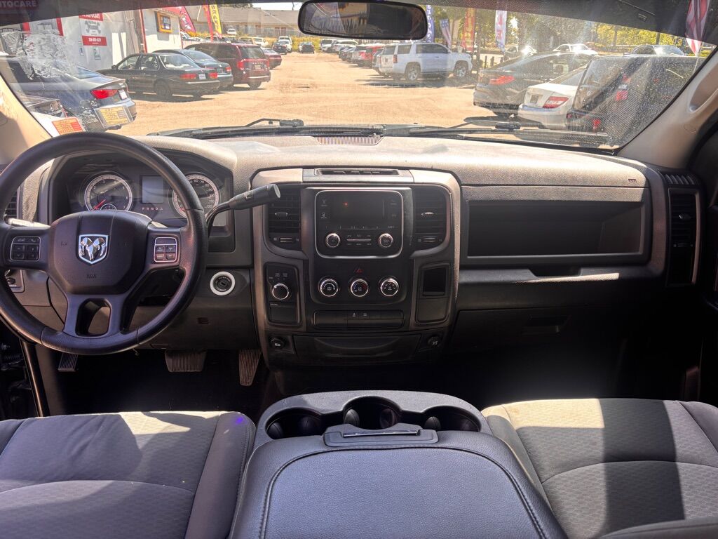 2017 RAM 1500 TRADESMAN Des Moines WA