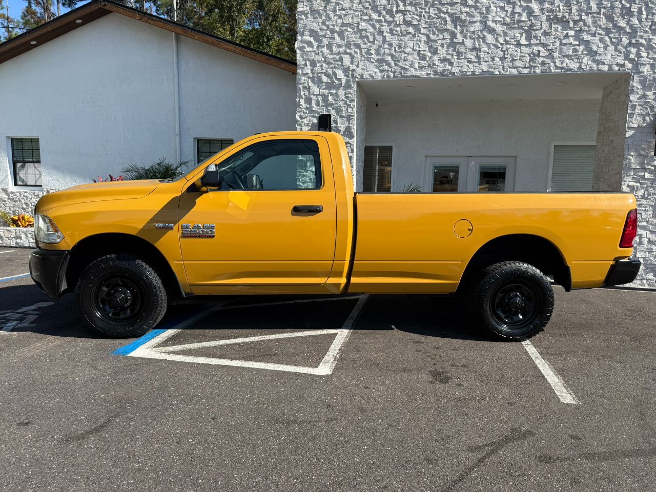 2017 RAM 2500 Tradesman 4x2 Reg Cab 8&apos; Box Jacksonville FL